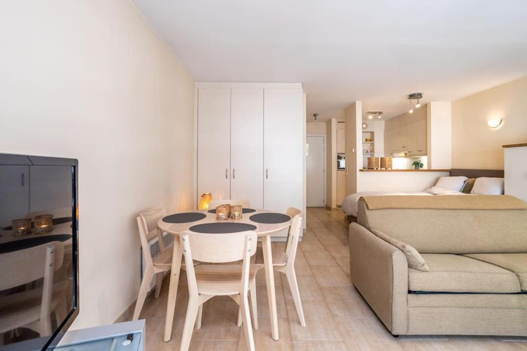 Top Studio Knokke Bij Zeedijk! エクステリア 写真