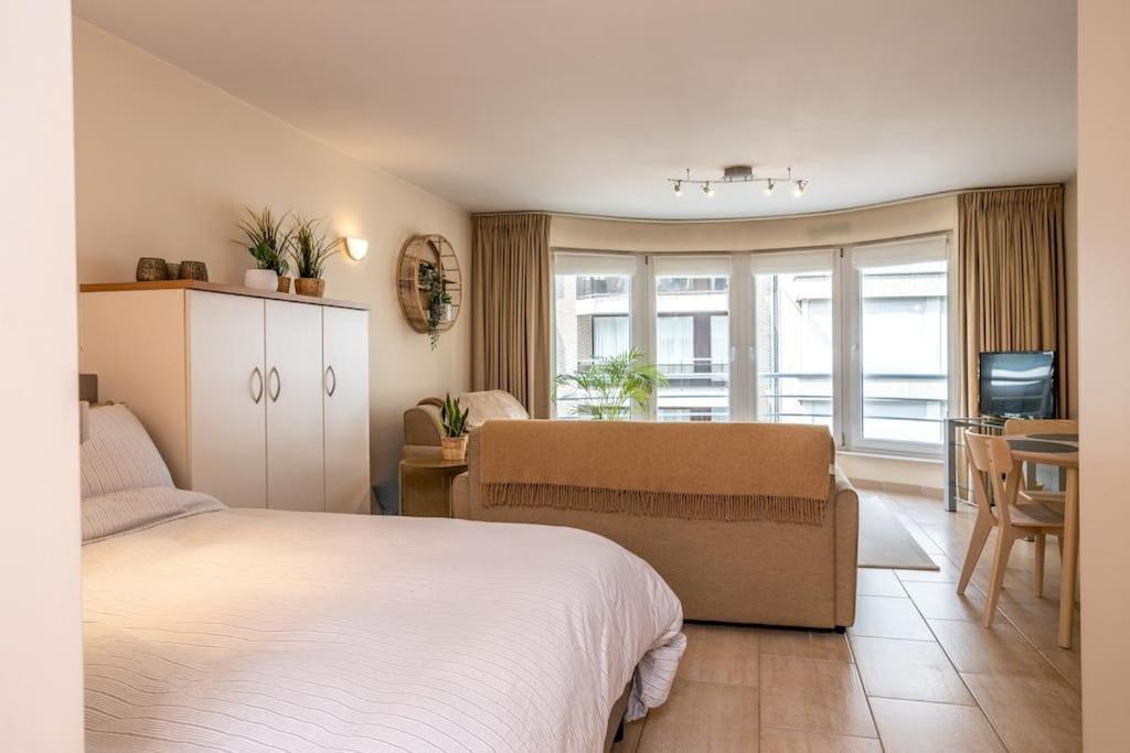 Top Studio Knokke Bij Zeedijk! エクステリア 写真